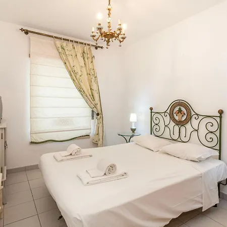 Tac - Da Rocha Spoton Apartman
